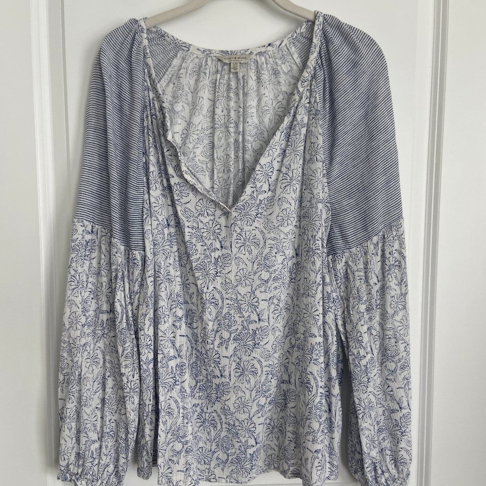Lucky Brand Blue and White Floral Blouse